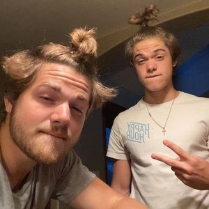 Meet your Posher, Tage